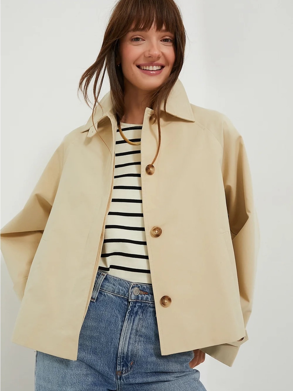 TUCKERNUCK
Khaki Drew Short Trench Coat